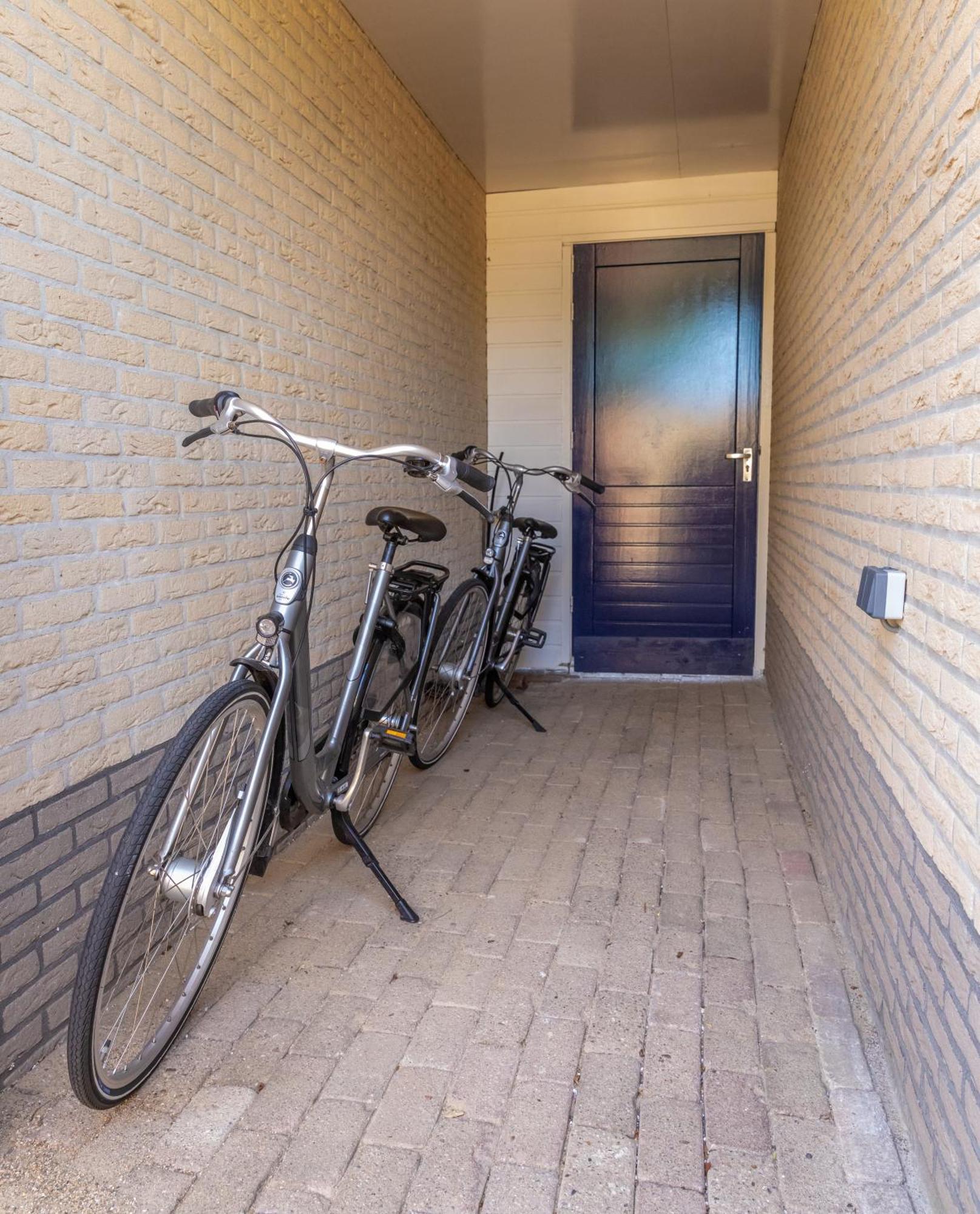 Bed and Breakfast Bed & Bike Op Texel Den Burg Exterior foto